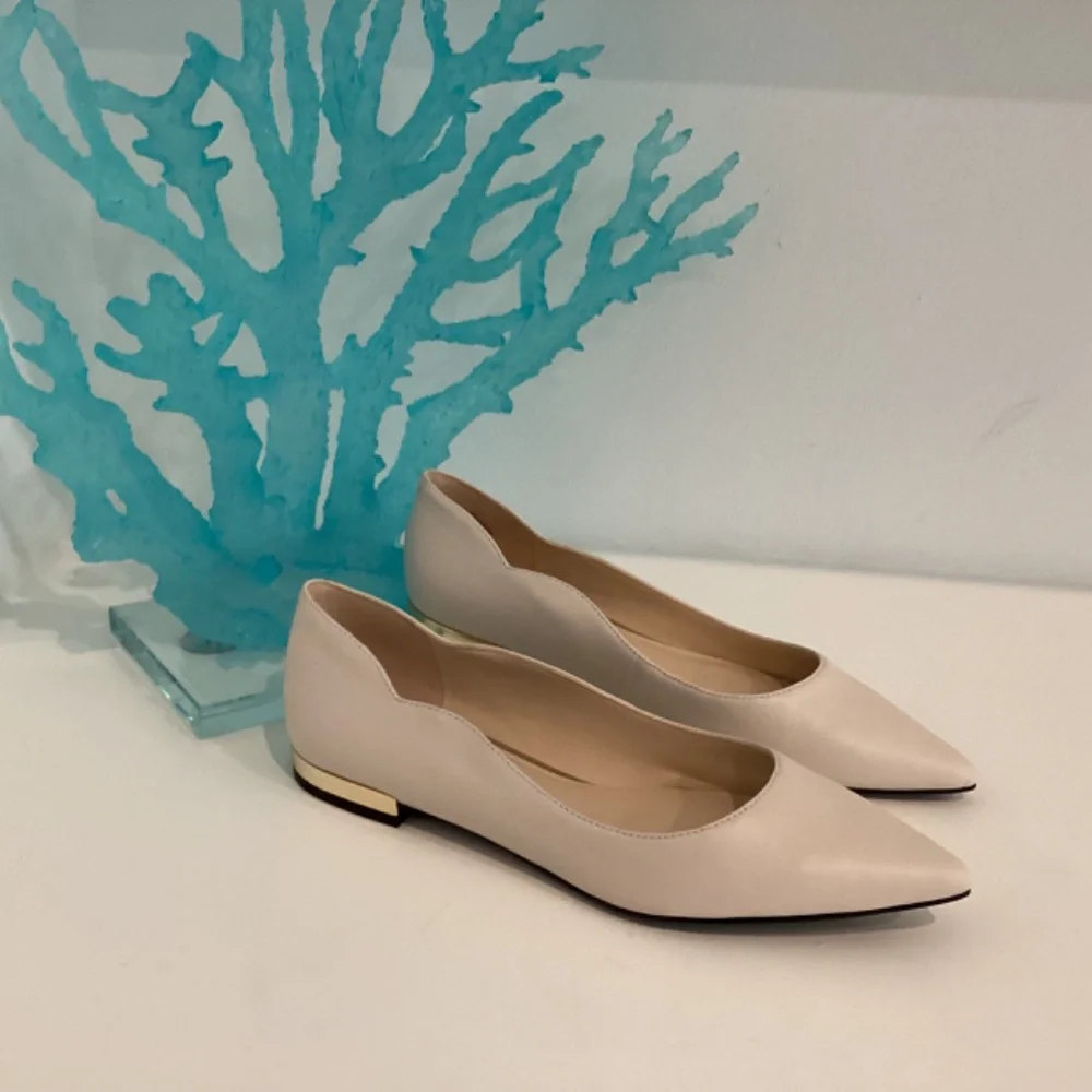 Reduced NWT NINE WEST CREAM COLOR FLATS POINTY SHOES SZ 7 M